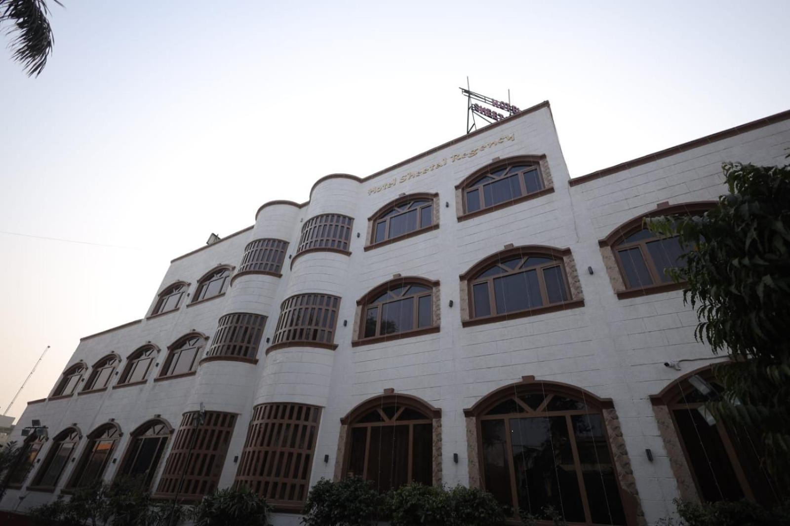 Hotel Sheetal Regency,Near Janambhumi Mathura Exterior foto