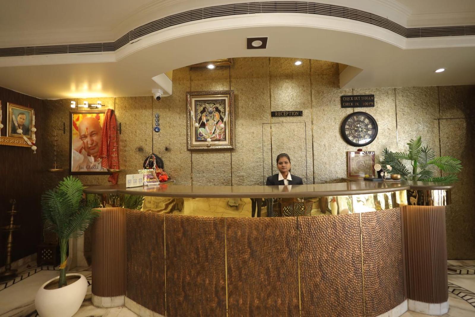Hotel Sheetal Regency,Near Janambhumi Mathura Exterior foto