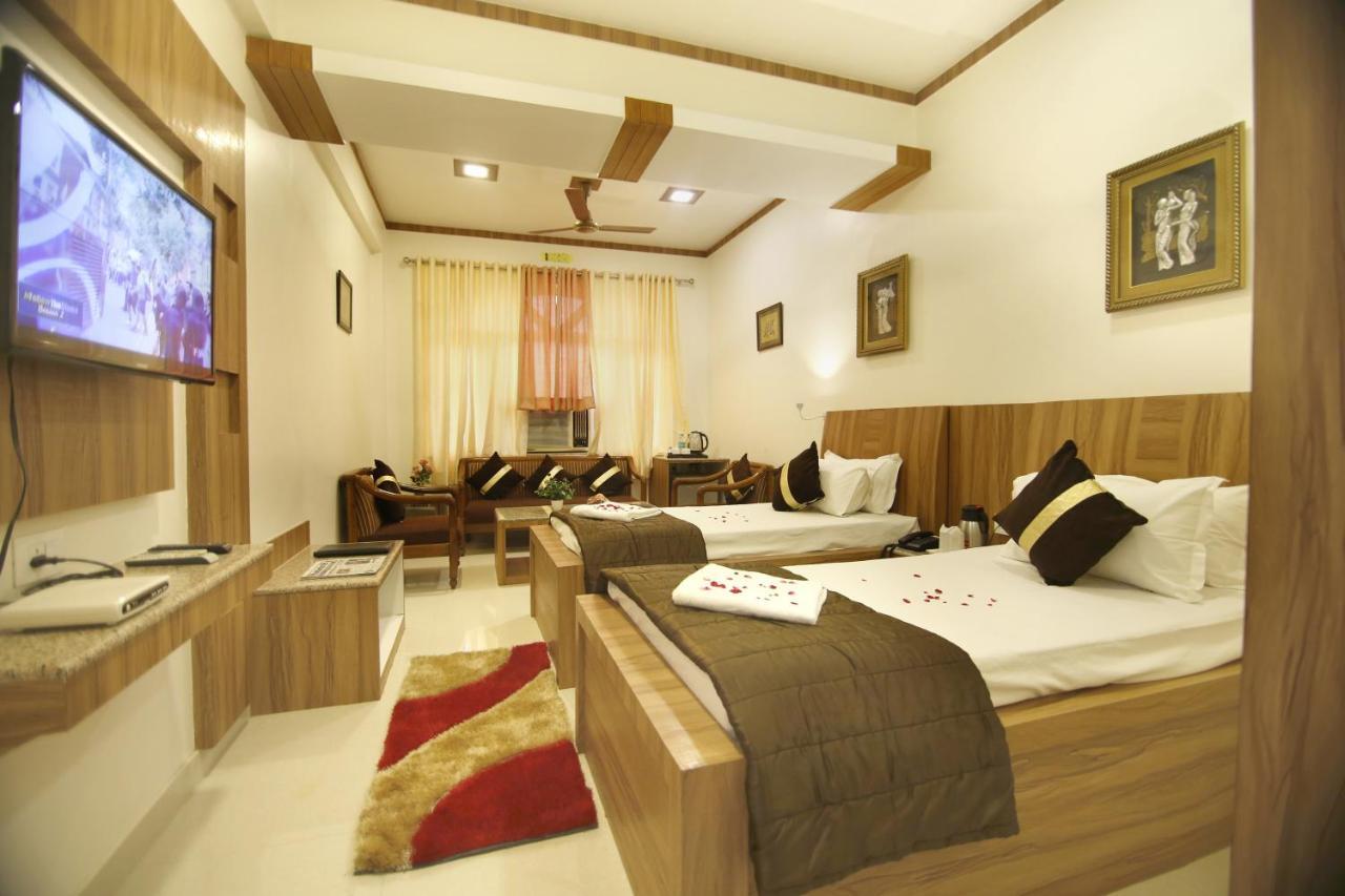 Hotel Sheetal Regency,Near Janambhumi Mathura Exterior foto
